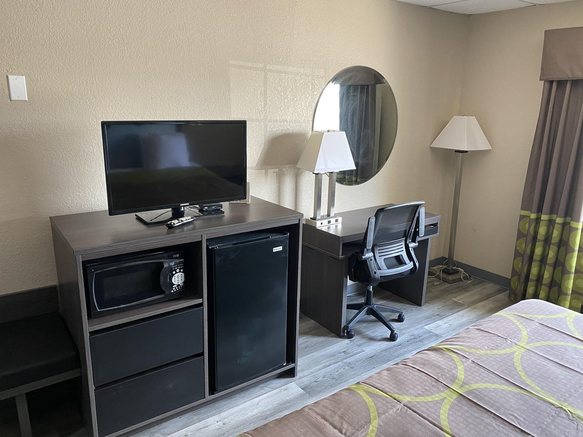 Super 8 By Wyndham Gainesville Tx Екстер'єр фото