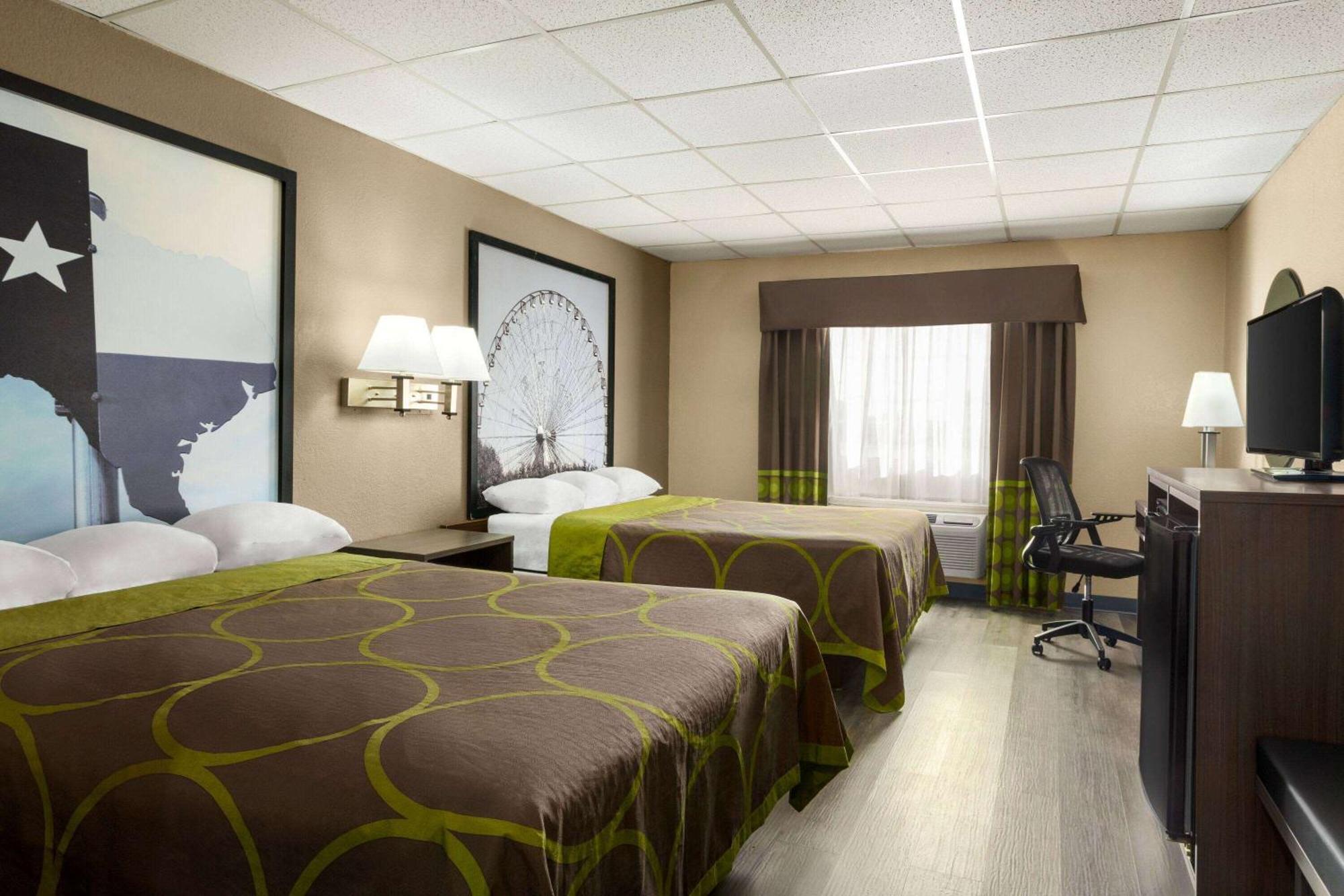 Super 8 By Wyndham Gainesville Tx Екстер'єр фото