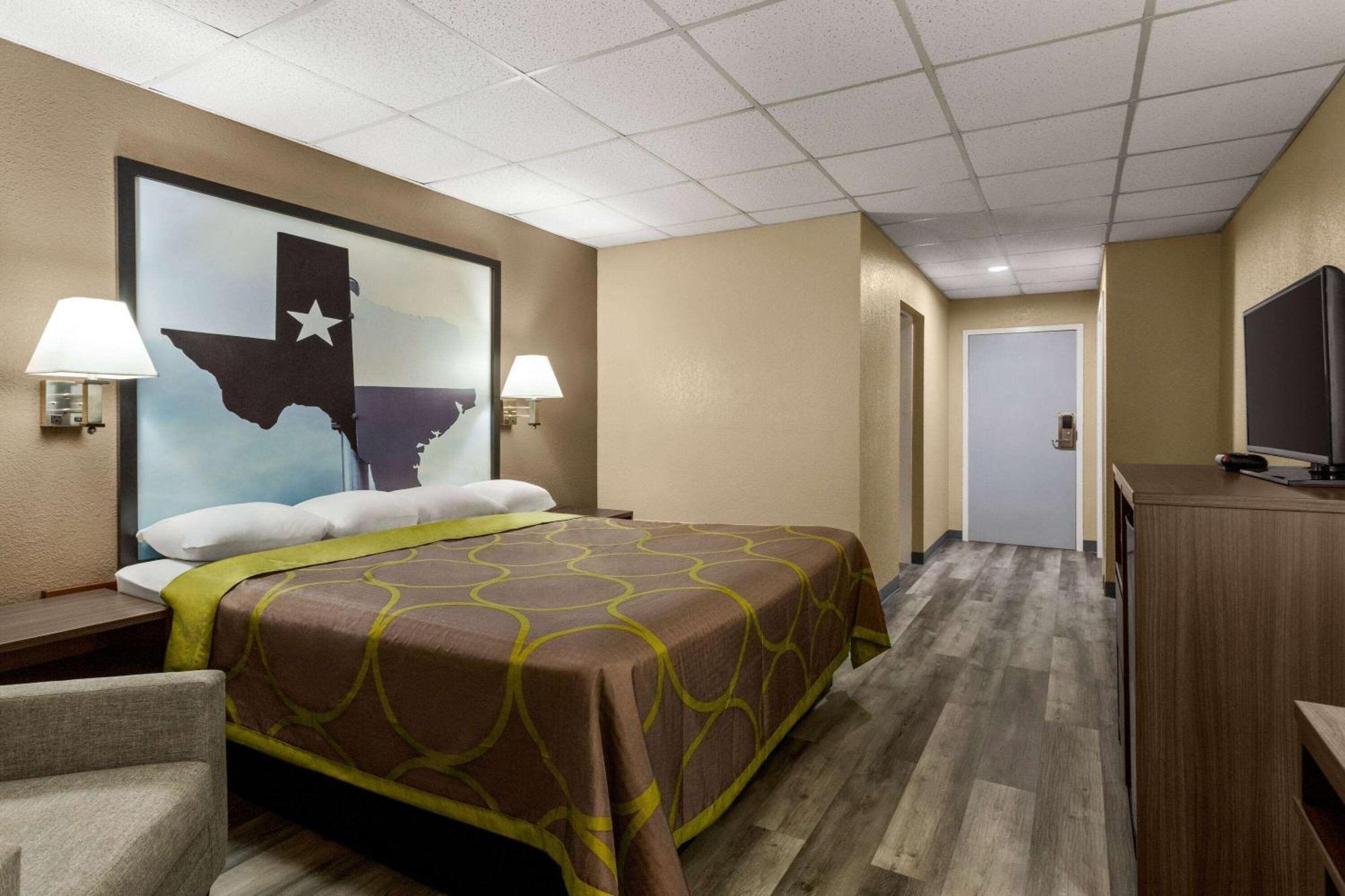 Super 8 By Wyndham Gainesville Tx Екстер'єр фото